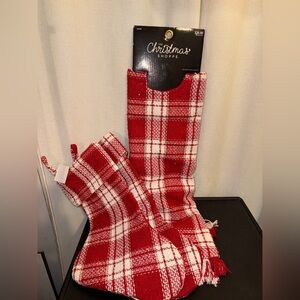 Hobby Lobby tree skirt and two stockings NWT